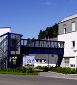 ARNOLDSTEIN INNOVATION CENTRE is the first location in Carinthia to have an extensive state-of-the-art fibre-optic cable network for exceptionally fast data transmission. There are also plans to create a Zukunftslabor (Future Lab) at the innovation centre, where Carinthian software companies can test applications with large volumes of data